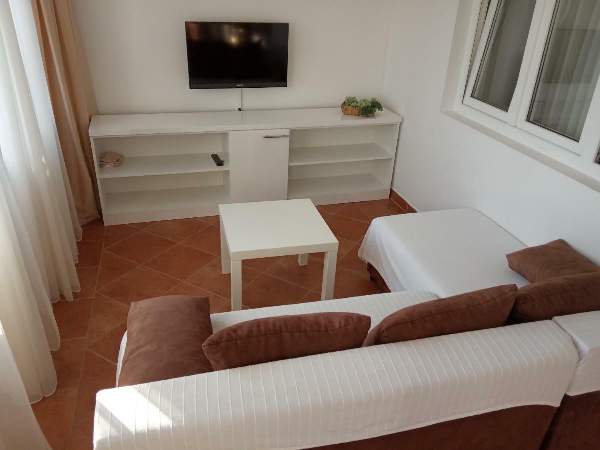 Apartmani Totic Crikvenica Eksteriør bilde